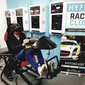 Simulateur de courses automobile en VR